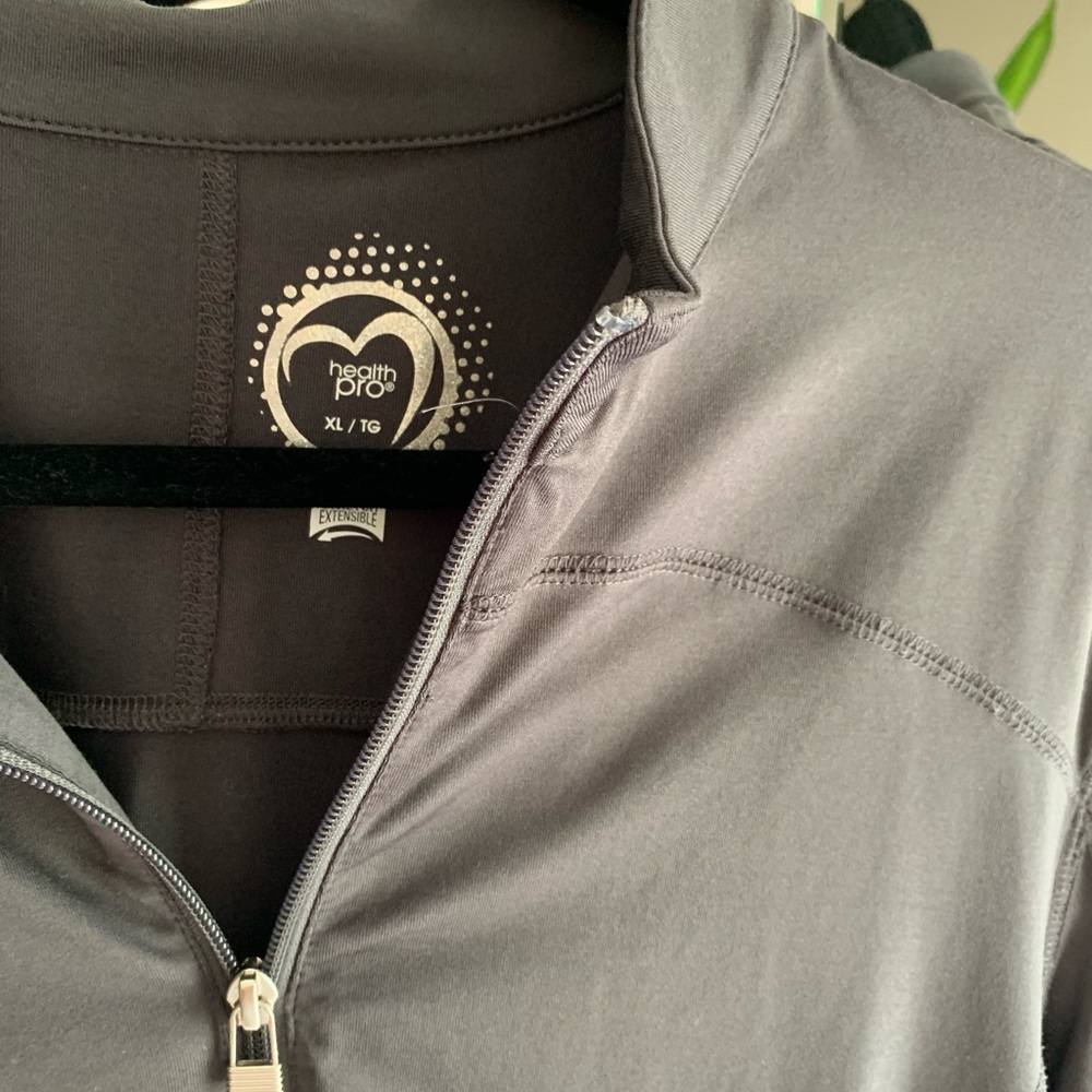 Dry fit work out jacket - Picture 3 of 4